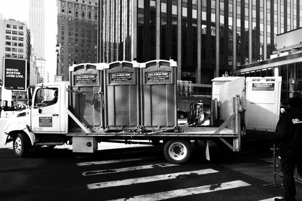 Best Construction site porta potty rental  in Hinckley, MN